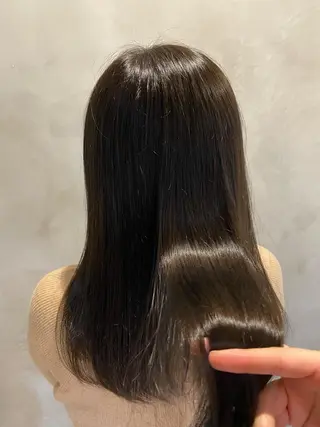 セミロング es Hair Make Space所属・KAREN／ 武蔵小山/自由が丘のヘアスタイル