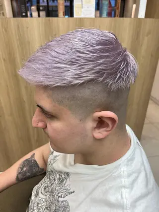 ショート カラー メンズ ブリーチパーマ🌍 正木天のヘアスタイル