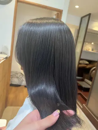 ミディアム カラー 奥山 沙季(大井町)のヘアスタイル