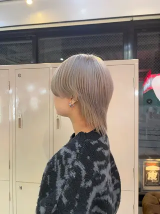 ショート カラー 高明度ハイトーン/ デザイン/莉音🧤のヘアスタイル