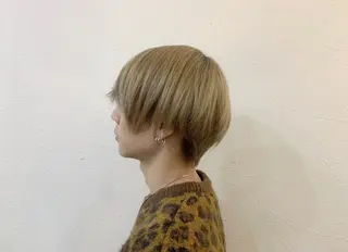カラー メンズ [渋谷ブリーチ] 玲弥のヘアスタイル