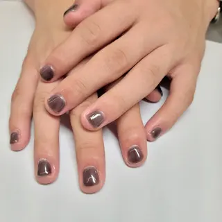 ネイル WHITELY みどりのネイルデザイン