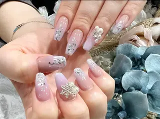 ネイル nailsalon Mirrorのネイルデザイン