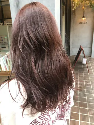 ロング カラー MIA スタイリストのヘアスタイル