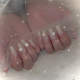 ネイル LUANA所属・LUANA ジュリのネイルデザイン