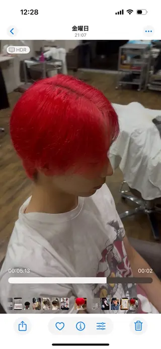 カラー メンズ 白神 珠梨のヘアスタイル
