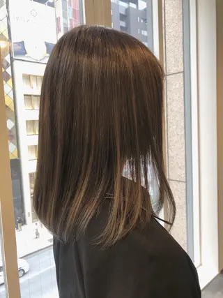 ミディアム カラー mai🐷髪質改善 🖤透ける暗髪🖤のヘアスタイル