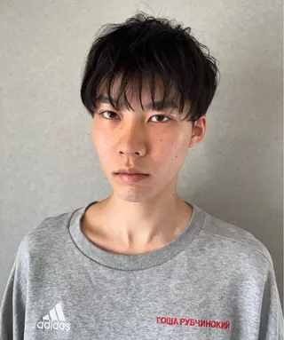 ミディアム パーマ メンズ 加納 慶治郎のヘアスタイル