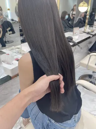 ロング シンタニナオト /梅田茶屋町のヘアスタイル