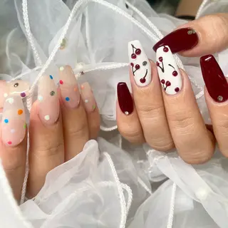 ネイル Roi〈ロワ〉 ☪️ reikaのネイルデザイン