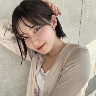 ミディアム うる艶赤み消し 【池袋LAND】のヘアスタイル