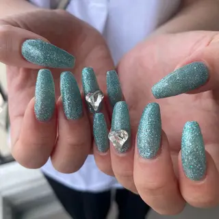 ネイル カメレオン京橋🌻 草葉由佳のネイルデザイン