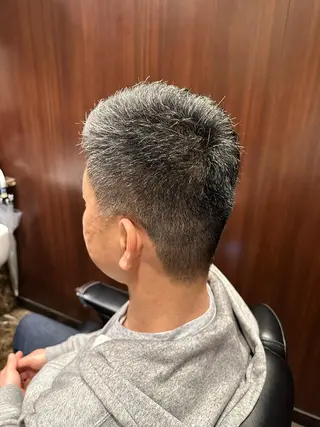 ショート メンズ ヒロ銀座プレミアムバーバー所属・尾島 杏香のヘアスタイル