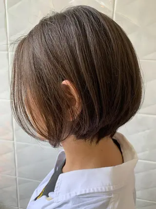 ショート LucksiMie ginza 明松のヘアスタイル
