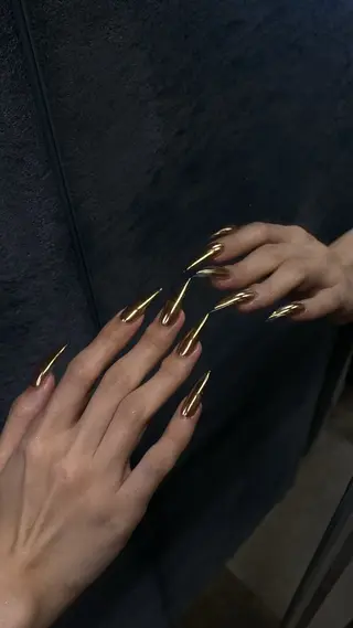 ネイル NILATE所属・渡邉 あいのネイルデザイン