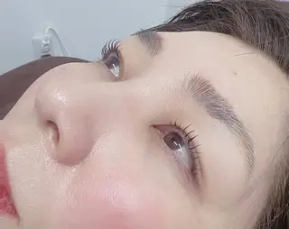 パーマ Romine&ネイル ユンのマツエク・マツパデザイン