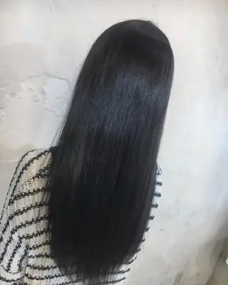 ロング 角床直哉 カラーカットNO 1のヘアスタイル