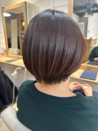 ショート カラー Annie 吉田 裕美のヘアスタイル