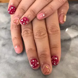 ネイル ENSIA エンシアのネイルデザイン