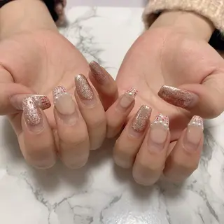 ネイル はな💎ネイル ワンホン、長さ出しのネイルデザイン