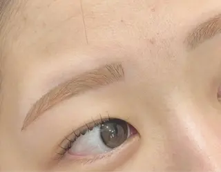 アイブロウ Lumiere Beauty Salon池袋所属・y. ayaのマツエク・マツパデザイン