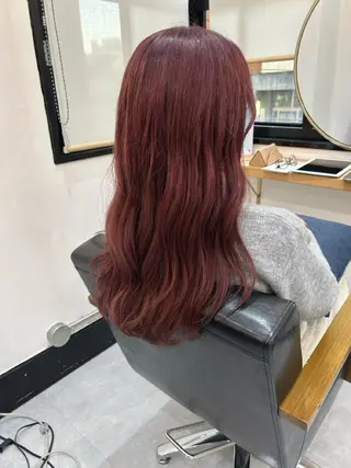 ロング カラー CARICIA 白木 由里加のヘアスタイル