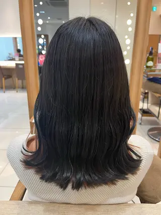 セミロング カラー なつな/ 透明感カラーのヘアスタイル