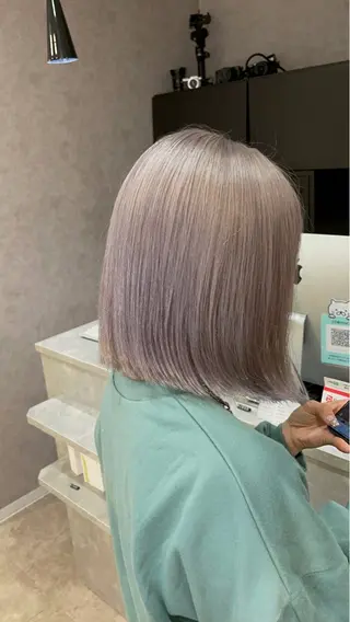 ミディアム カラー Taku /ケアハイトーンのヘアスタイル