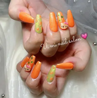 ネイル U·Mi nail salon所属・U·MI 長さ出し専門店のネイルデザイン