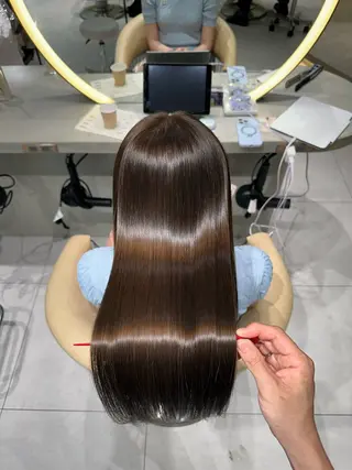 ロング ✨髪質改善特化✨副 店長椎葉信乃介のヘアスタイル