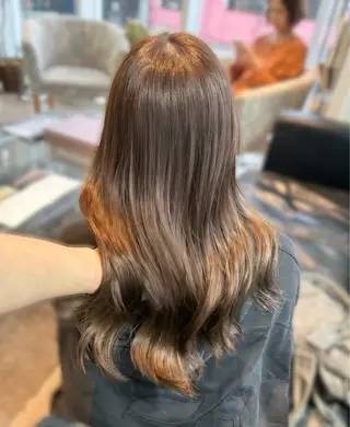 セミロング 赤み・黄み消し/ 透明感/🍃そうたのヘアスタイル