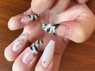 ネイル トータルビューティーサロンBeautiful Me,牛久店所属・beautiful me natsukiのネイルデザイン