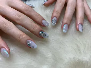 ミディアム Kono Nanamiのネイルデザイン