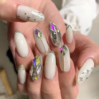 ネイル Blomeel Nailのネイルデザイン