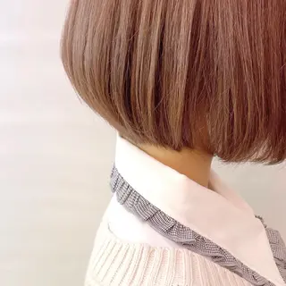 ショート カラー 齋藤 咲のヘアスタイル