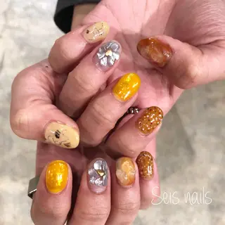 ネイル Seis Shihoのネイルデザイン