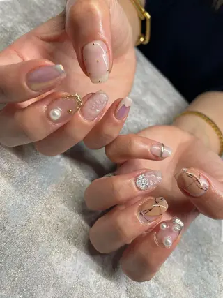 ロング カラー ヘアアレンジ キッズ ネイル マツエク・マツパ アイブロウ 福田 加奈のネイルデザイン