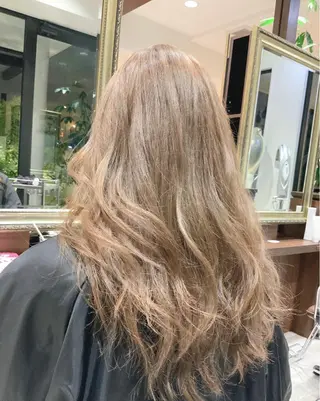 ロング 🌿ストレート🌿 髪質改善☘️シュウヤのヘアスタイル