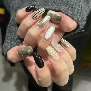 ネイル 文 /個性派ネイルのネイルデザイン