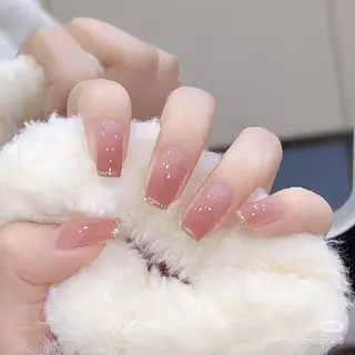 ネイル 長さ出し専門 パーツのネイルデザイン