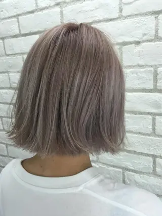 ミディアム 韓国式パーマ🔥 ブリーチ🔥TOMOのヘアスタイル