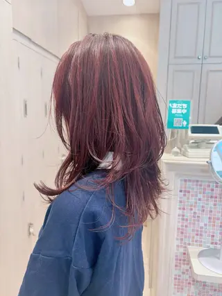 セミロング 山田 桃華のヘアスタイル