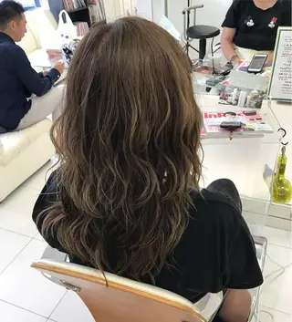 セミロング カラー D.log 大和西大寺店所属・川崎 雅大のヘアスタイル