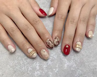 ネイル Ayane 🫧のネイルデザイン