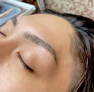 アイブロウ Hazuki .のマツエク・マツパデザイン