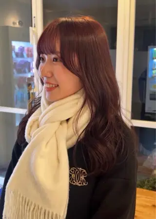 ロング カラー 【YOKE】　西田 乃那のヘアスタイル
