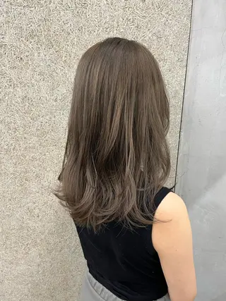 セミロング カラー ヘアアレンジ SEA　浦安所属・浦安美容師🌈 Mayaのヘアスタイル