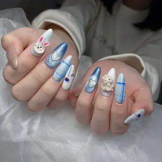 ネイル Annailsalon所属・E miのネイルデザイン