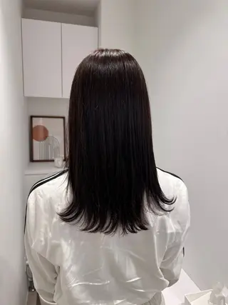 セミロング 透明感カラー🫧⌇ 青🫐🩵のヘアスタイル