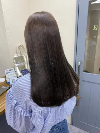 ロング ミルクティーベージュ 💫HARUTOのヘアスタイル